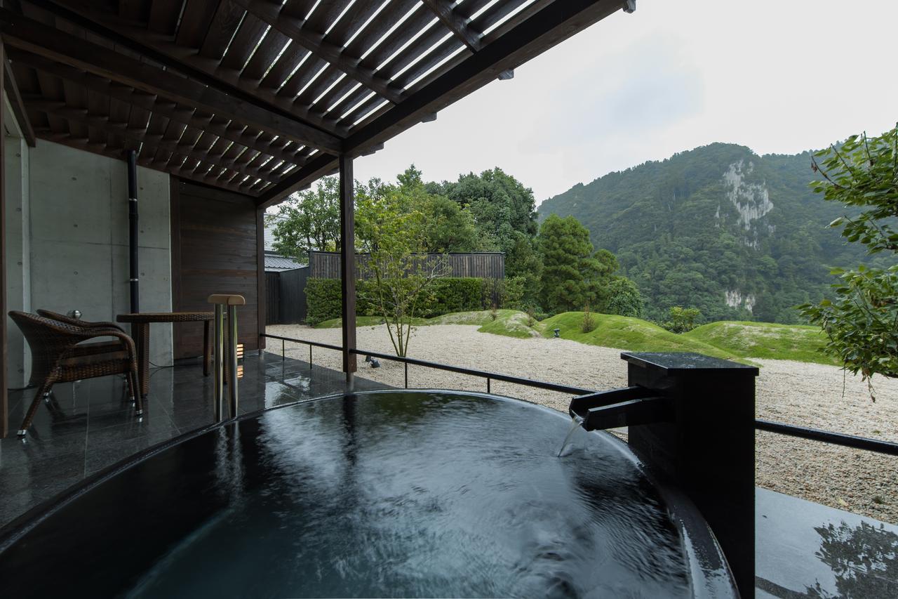 Okuhita Onsen Umehibiki Hotell Exteriör bild