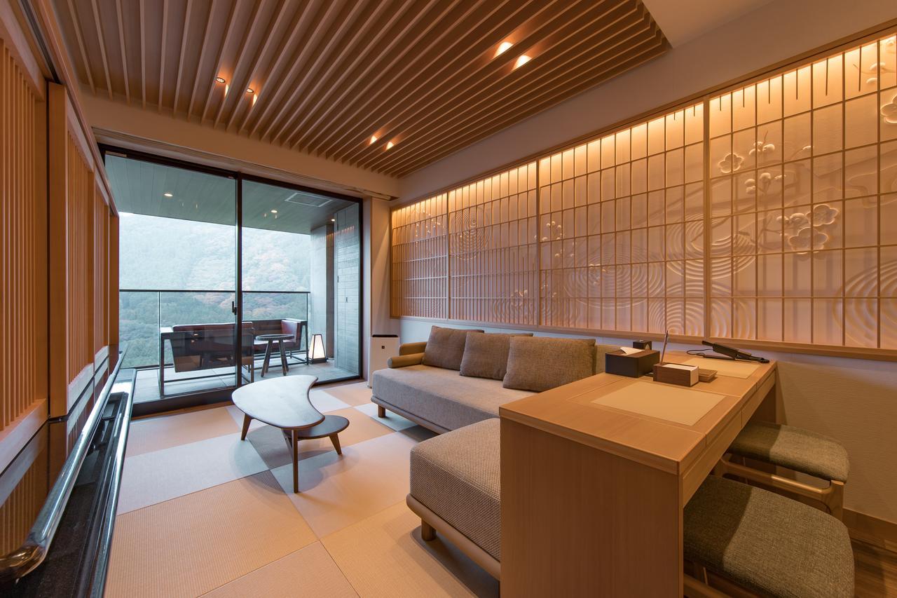 Okuhita Onsen Umehibiki Hotell Exteriör bild