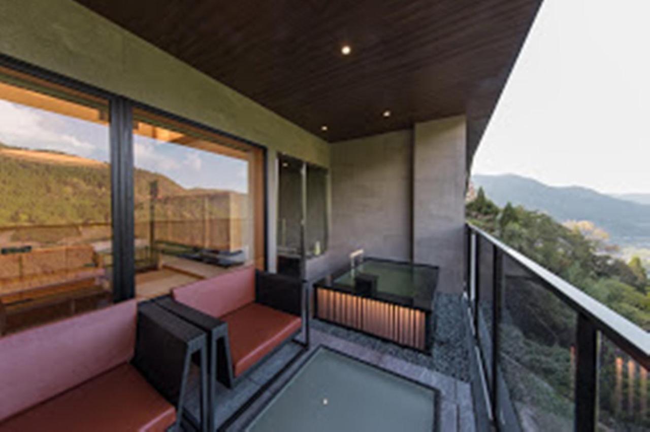 Okuhita Onsen Umehibiki Hotell Exteriör bild