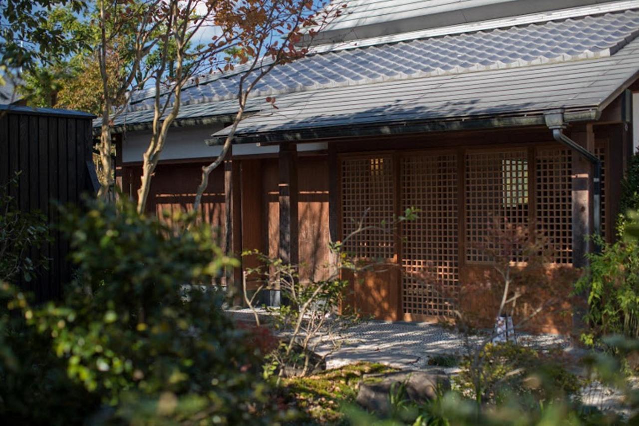 Okuhita Onsen Umehibiki Hotell Exteriör bild