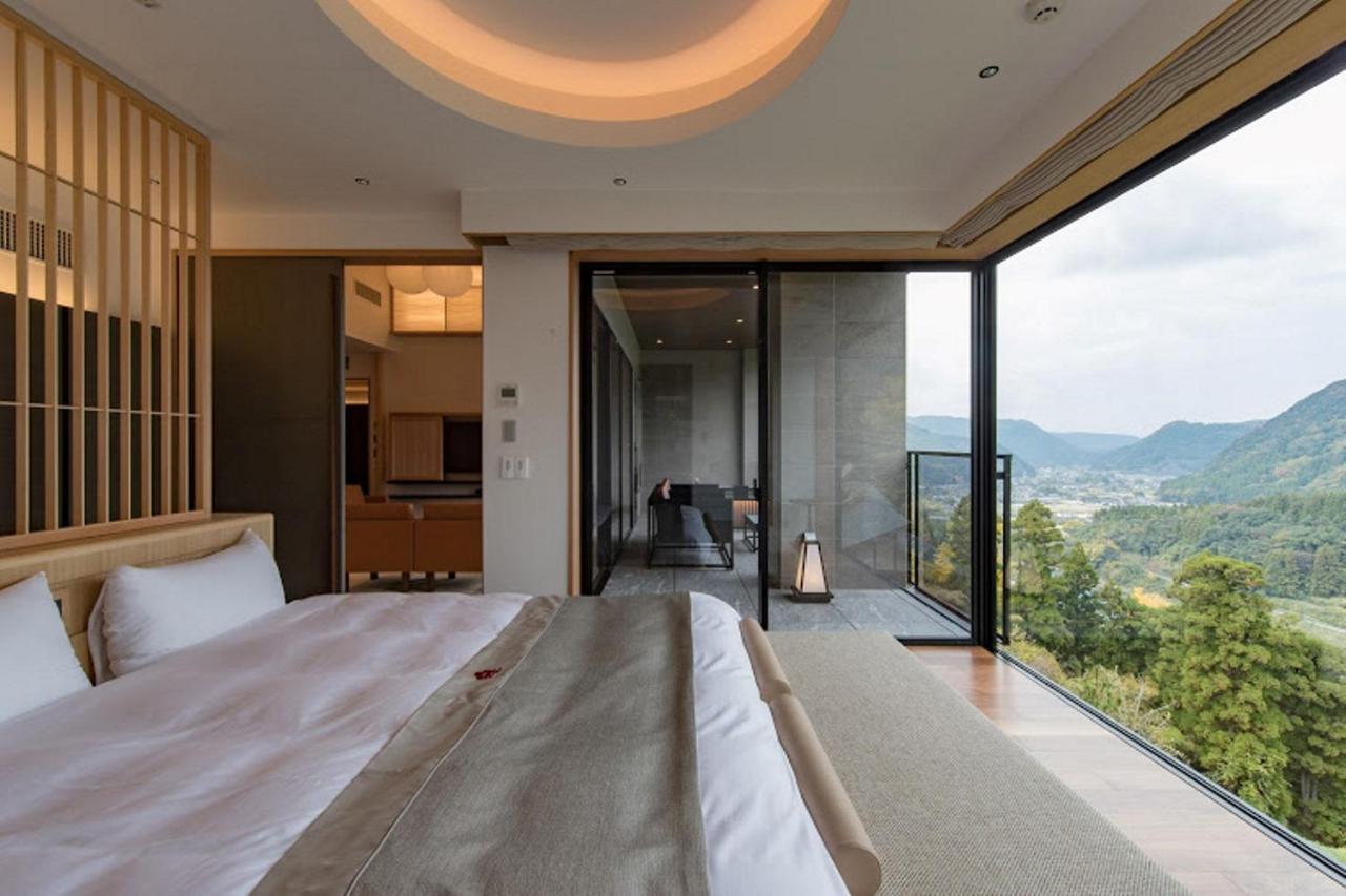 Okuhita Onsen Umehibiki Hotell Exteriör bild