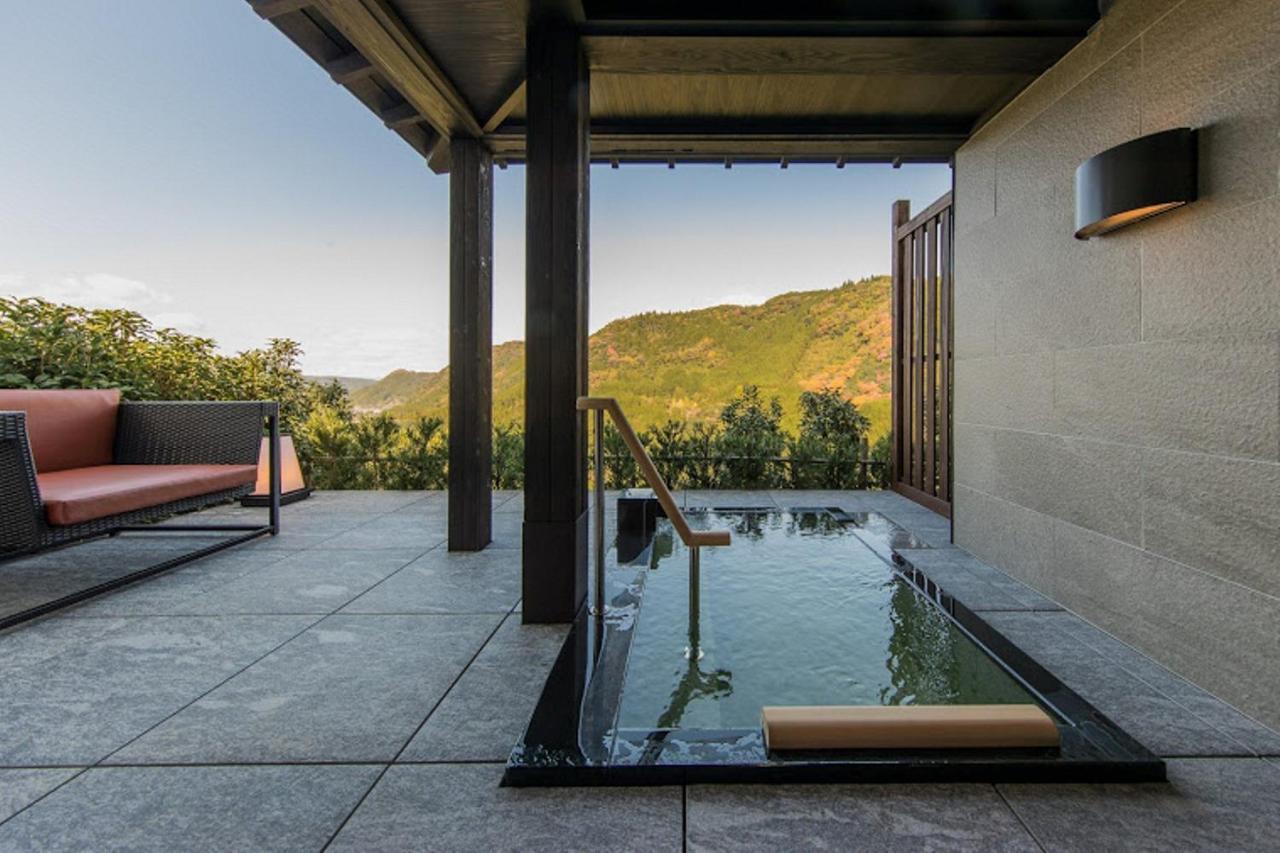 Okuhita Onsen Umehibiki Hotell Exteriör bild